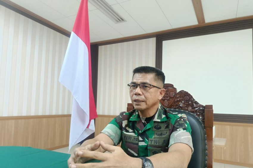 Waka Pendam IX/Udayana Letkol Inf. Amir Syarifudin memberikan keterangan kepada awak media di Makodam Udayana Denpasar, Bali, Jumat, 8 Agustus 2025. ANTARA/Rolandus Nampu