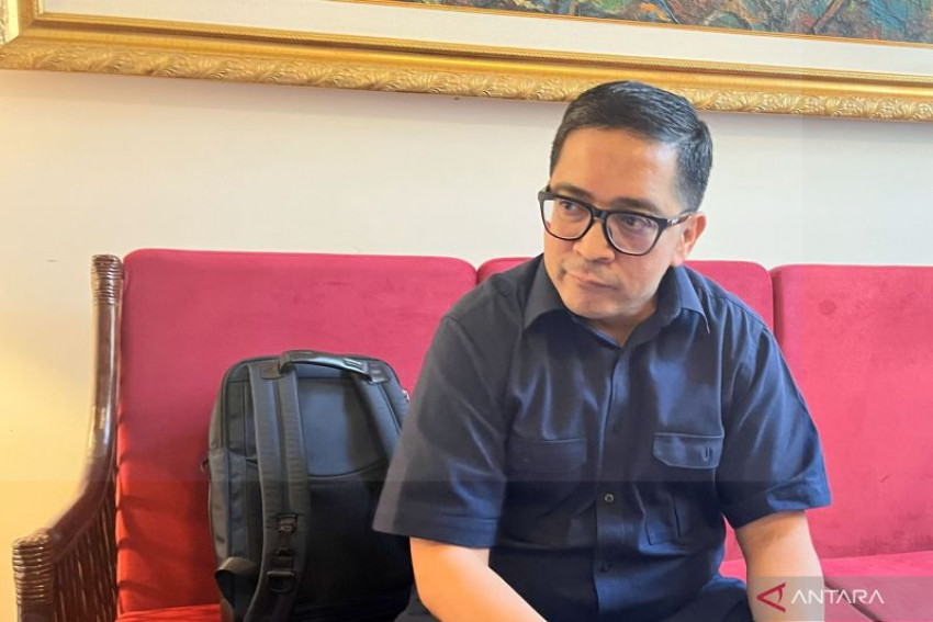 Juru Bicara Kantor Komunikasi Kepresidenan (PCO) Philips Vermonte ditemui di sela-sela bincang diplomasi bersama Kementerian Luar Negeri (Kemlu) RI di Jakarta, Rabu, 13 Agustus 2025. ANTARA/Nabil Ihsan