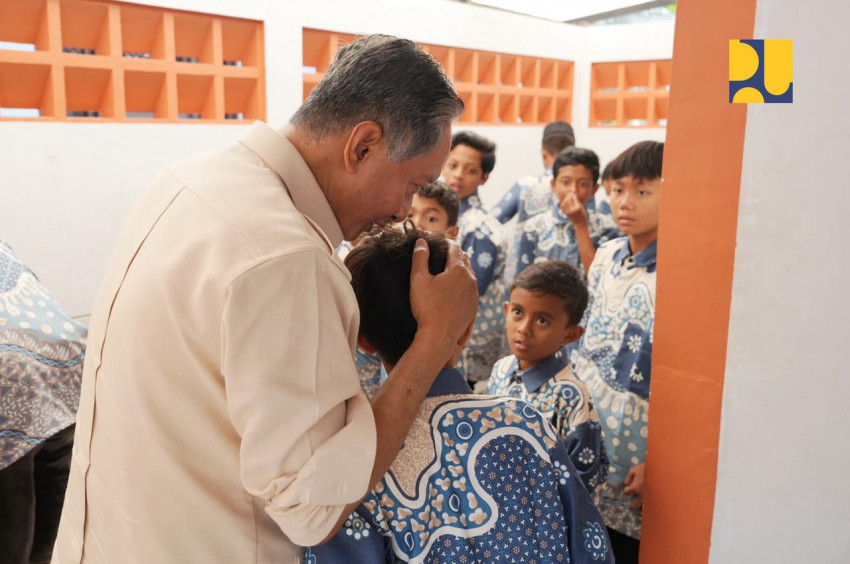 Dody Hanggodo Sambangi Sekolah Rakyat Malang, Pastikan Pendidikan Layak Jadi Kenyataan