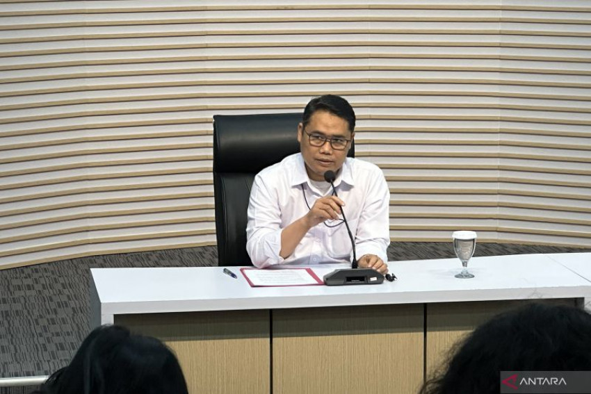 Pelaksana Tugas Deputi Penindakan dan Eksekusi Komisi Pemberantasan Korupsi Asep Guntur Rahayu saat memberikan keterangan di Gedung Merah Putih KPK, Jakarta, Kamis, 14 Agustus 2025. ANTARA/Rio Feisal