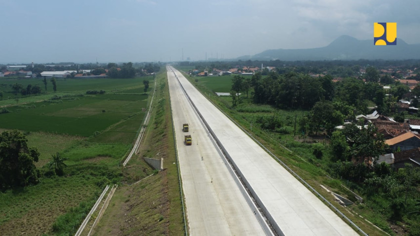 Jalan Tol Probolinggo–Banyuwangi tahap pertama. (Sumber: Kemen PU)