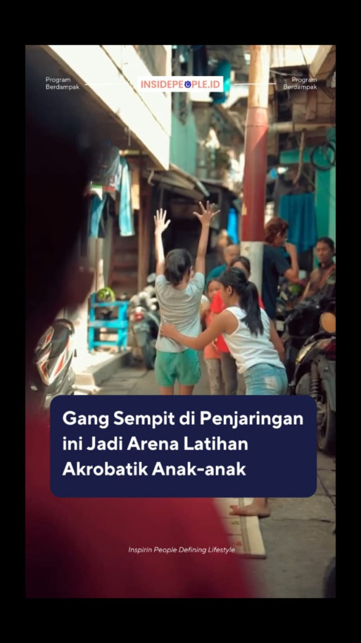 Gang Sempit di Penjaringan Ini Jadi Arena Latihan Akrobatik Anak-Anak
